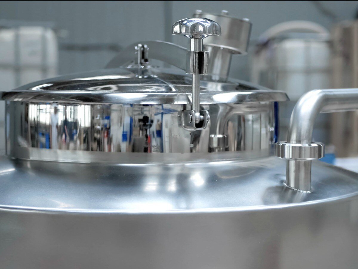 Designing ASME Stainless Steel Tanks for Safety & Customization